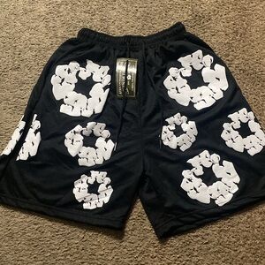 Denim Tear Shorts “Black” | Size Medium | New